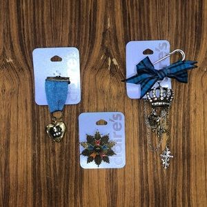 Claire’s Pins - Set of 3
